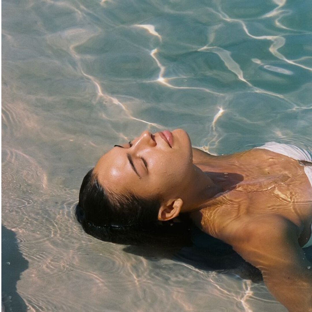 Jacuzzi & Swimming Pool